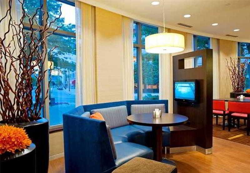 Courtyard Grand Rapids Downtown Hotel Ngoại thất bức ảnh
