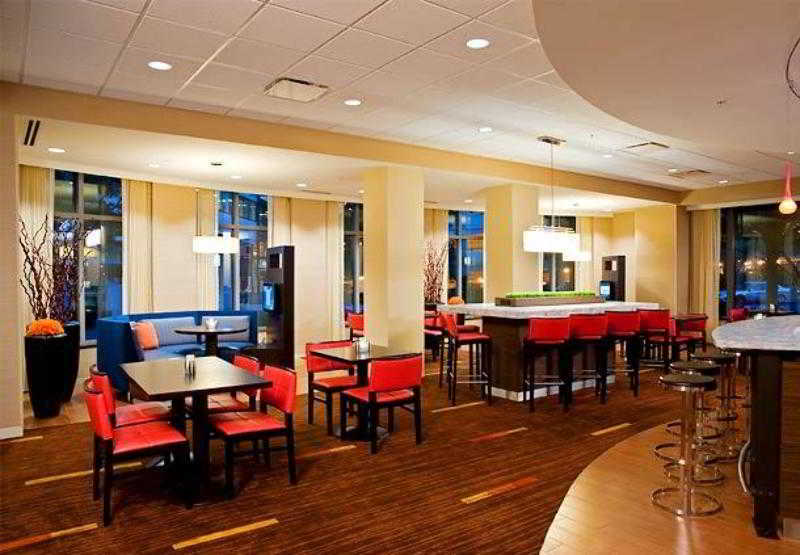 Courtyard Grand Rapids Downtown Hotel Ngoại thất bức ảnh