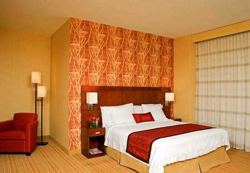 Courtyard Grand Rapids Downtown Hotel Ngoại thất bức ảnh
