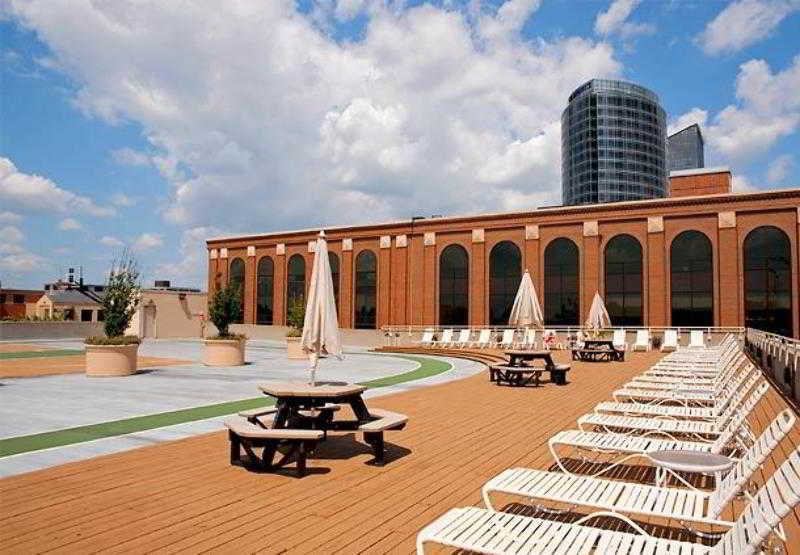 Courtyard Grand Rapids Downtown Hotel Ngoại thất bức ảnh